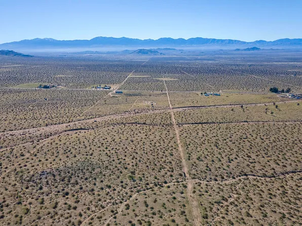 155 E Avenue F8 Lot 32, Lancaster, CA 93535