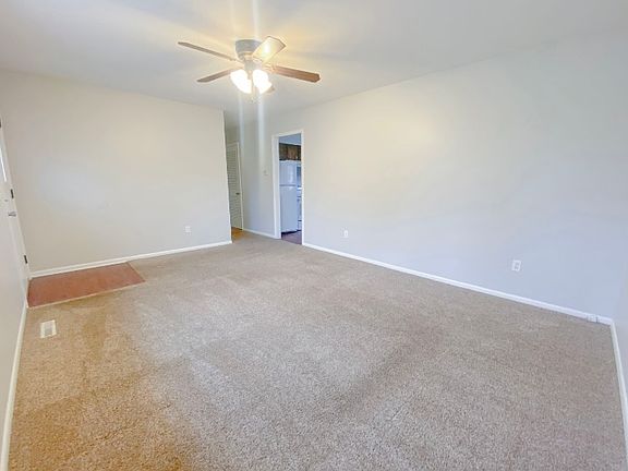 3rd image of 2110 Spain Dr
