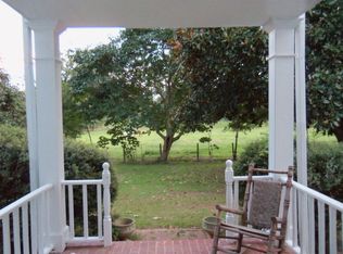 1088 Champion Hill Rd, Edwards, MS 39066