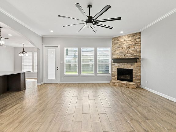 4th image of 7309 Longitude Ct
