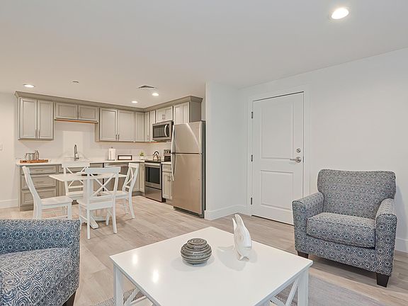 4th image of 150 Water St Unit 213