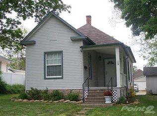 108 E Osage St, Paola, KS 66071