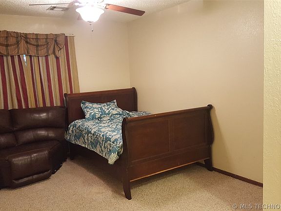 5th image of 9326 Clearview Dr
