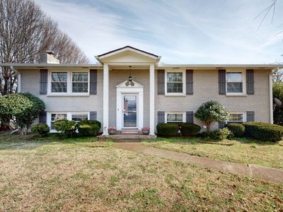 605 Des Moines Dr, Hermitage, TN, 37076