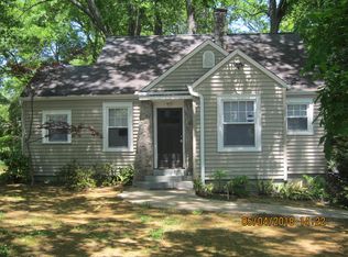 301 Brookwood Dr, Greenville, SC 29605