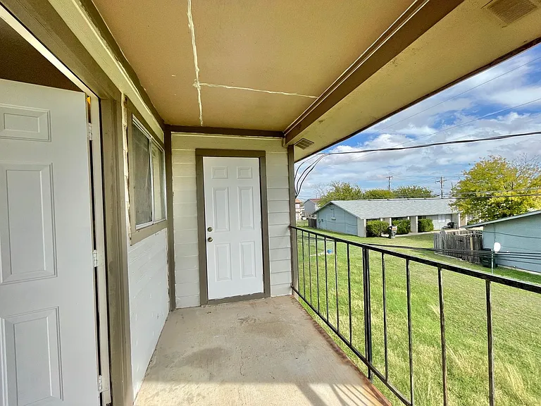 1304 Quail Cir — Photo 33