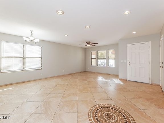 3rd image of 548 W PALO VERDE Street
