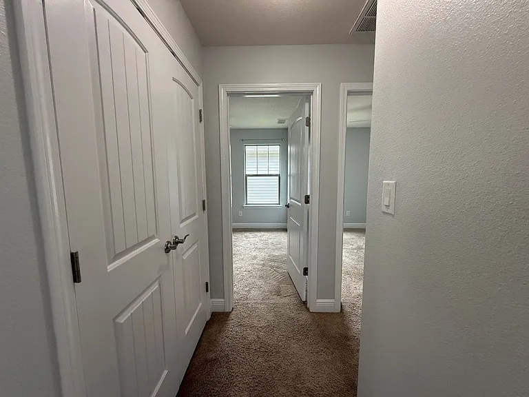3881 Weatherstone Cir — Photo 15