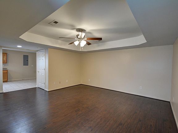 2nd image of 124 Homestead Dr