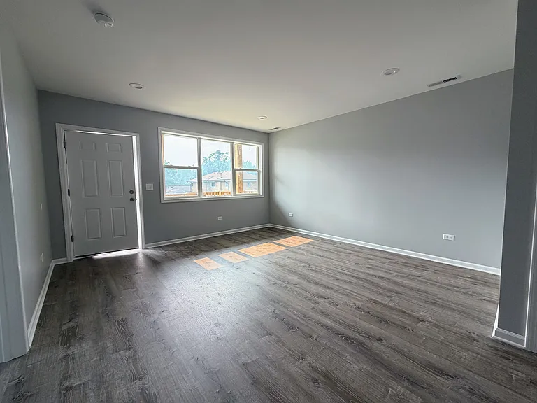 311 S Lodge Ln #A — Photo 7