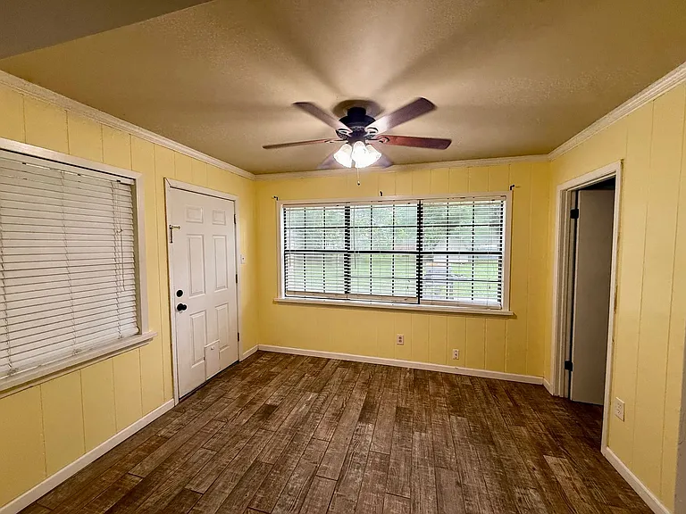 1116 W Nettleton Ave — Photo 11