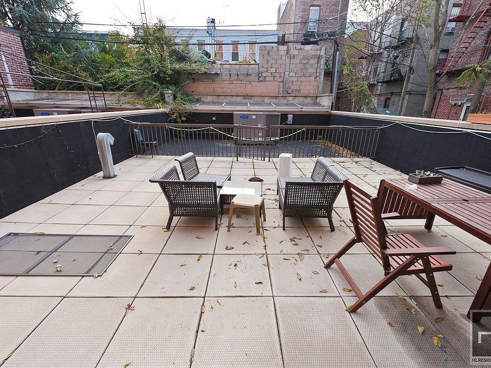 1st image of 2719 Crescent St #1