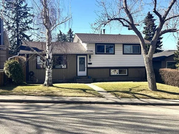 123 N Franklin Dr SE, Calgary, AB T2H 0V3