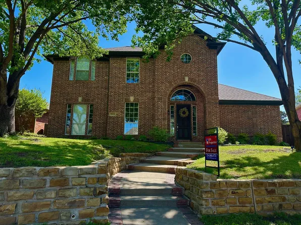 7206 Persimmon Ct, Garland, TX 75044