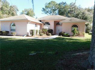 3201 N Canterbury Lake Dr, Hernando, FL 34442