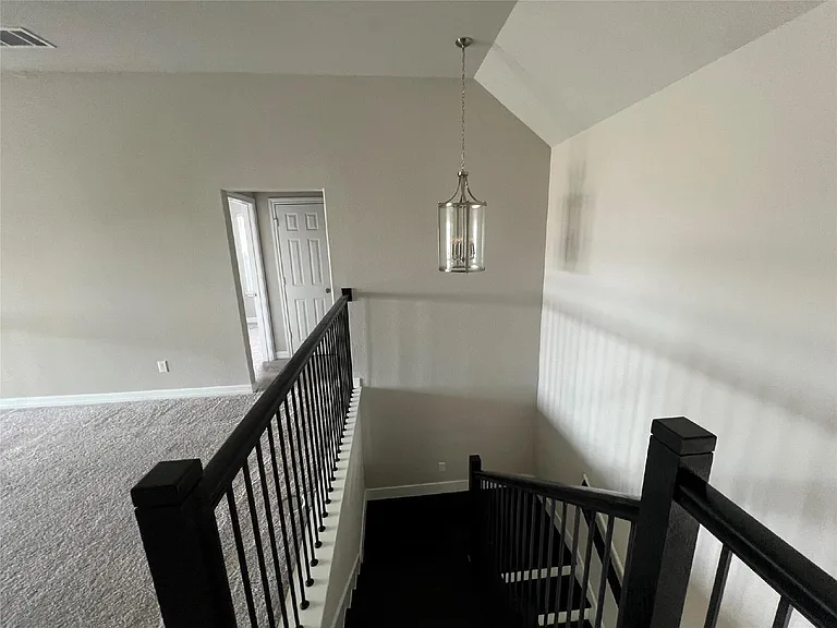 2638 Settler Hill Dr — Photo 12