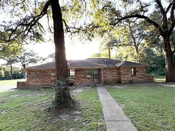 2nd image of 149 Henderson Dr