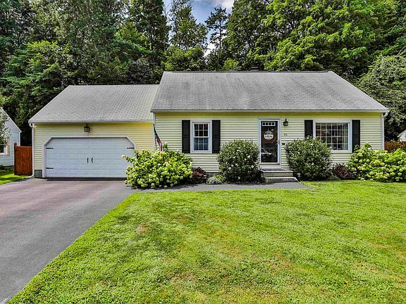 2nd image of 70 Avon Drive