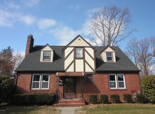 3 Oak St #B, Freehold, NJ 07728