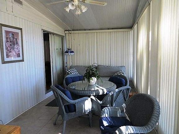 3rd image of 139 Royal Palm Cir