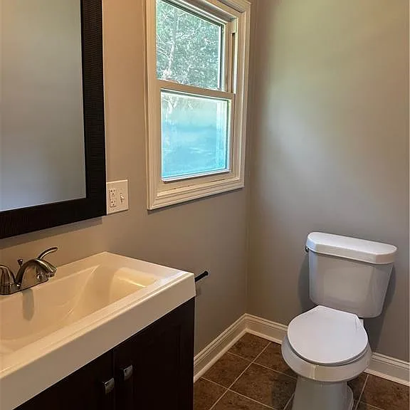 10790 Waters Rd — Photo 13