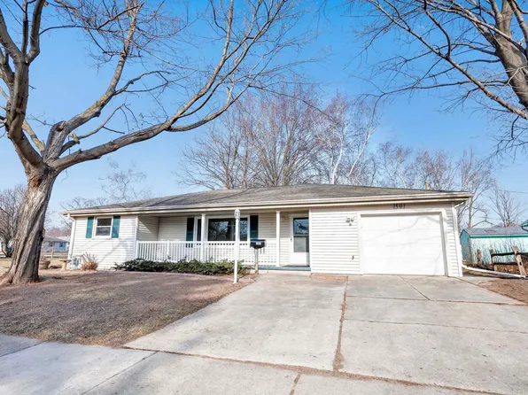 1591 Jay Ln, Green Bay, WI 54304