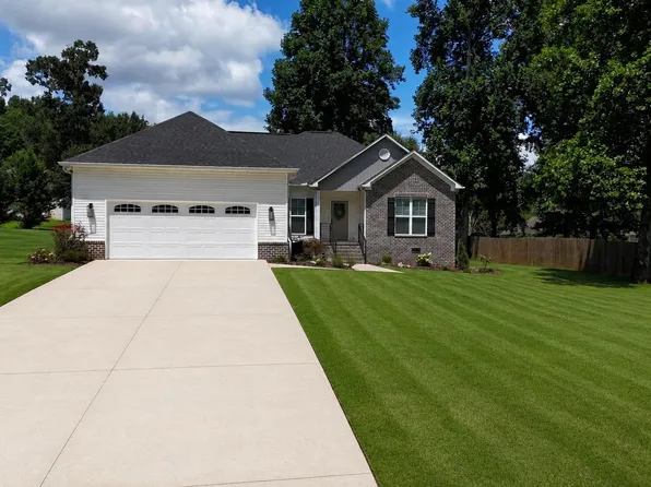 10 Deer Run Rd, Guntersville, AL 35976