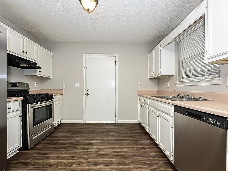 236 Brandon Ridge Cir — Photo 5