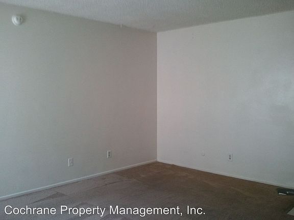 5th image of 893 Empire Ave APT 217