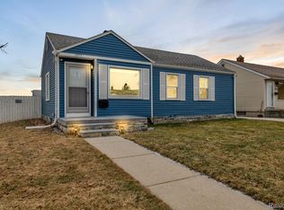 2055 New York Ave, Lincoln Park, MI 48146