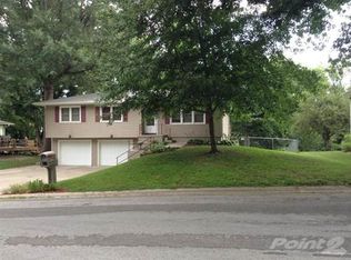 3209 Primrose Ln, Saint Joseph, MO 64503
