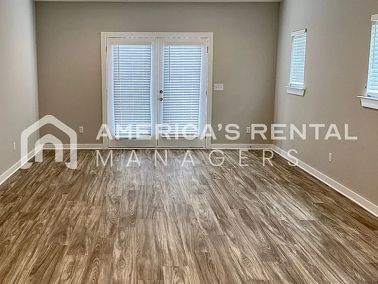 255 Creek Run Way — Photo 5