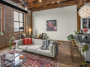 289 5th St E UNIT 408, Saint Paul, MN 55101