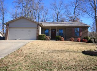 2726 Valley Forge Dr, Benton, AR 72015