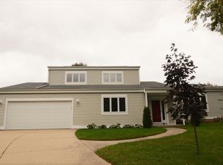 29 Glenside Cir, Madison, WI 53717
