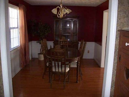 5th image of 72 Foxworth Dr