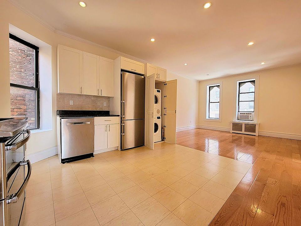 1st image of 301 W 96th St #2Y
