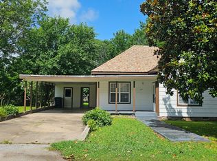 217 N East Ave, Tahlequah, OK 74464