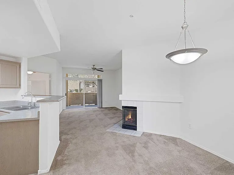 Noble Park — Photo 24