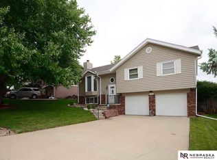 14464 Hascall St, Omaha, NE 68144
