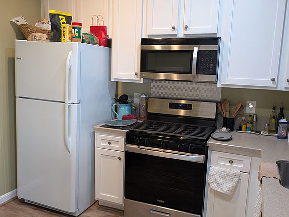 2nd image of 13489 Stanton Pl