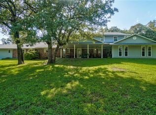 1100 Whispering Oaks Rd, Tecumseh, OK 74873