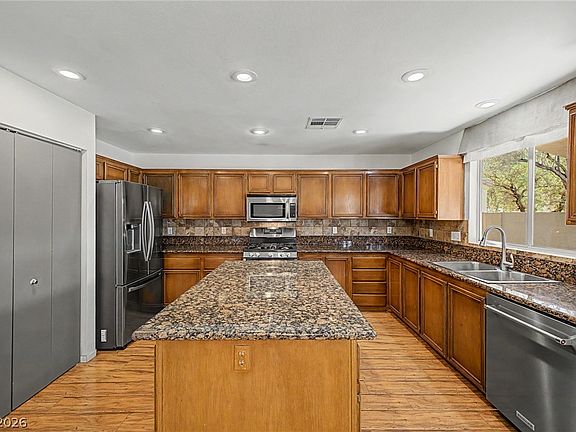 2nd image of 9905 Ranch Hand Ave