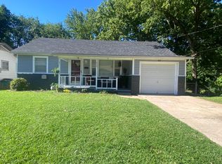 212 E Whiteside St, Springfield, MO 65807