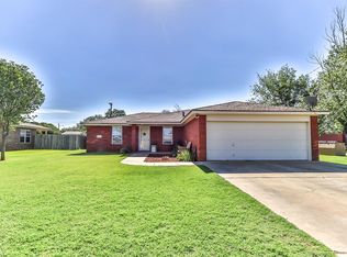 1008 Avenue F, Abernathy, TX 79311