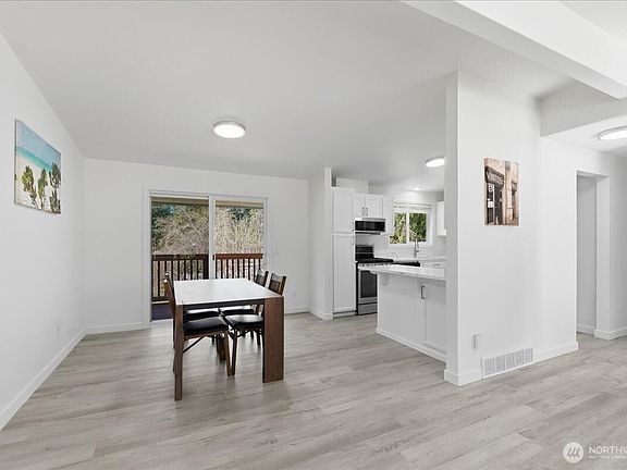 5th image of 18330 SE 145th Street