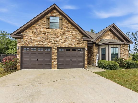 2nd image of 309 Ponderosa Dr