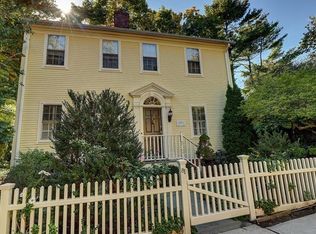 81 Power St, Providence, RI 02906