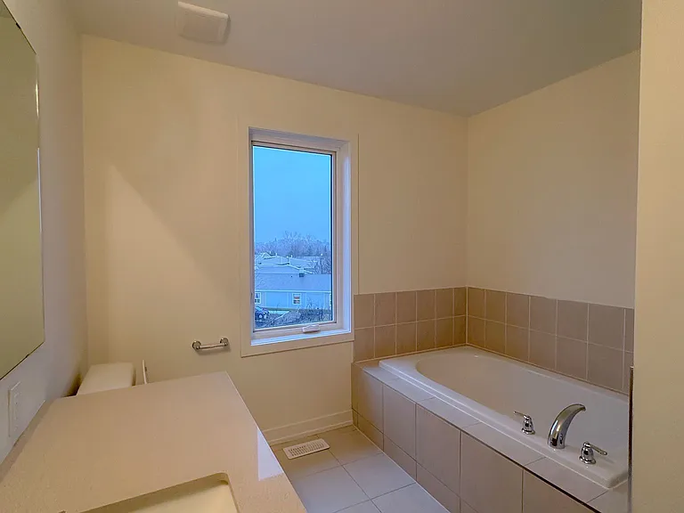 160 Densmore Rd #24 — Photo 11