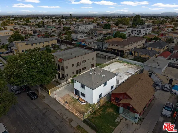 633 W 75th St, Los Angeles, CA 90044